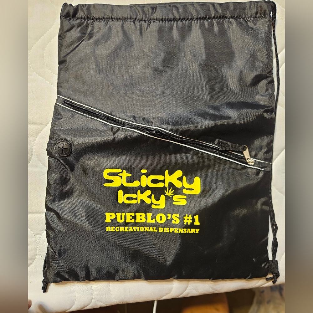 Icky Sticky Insulated String back pack